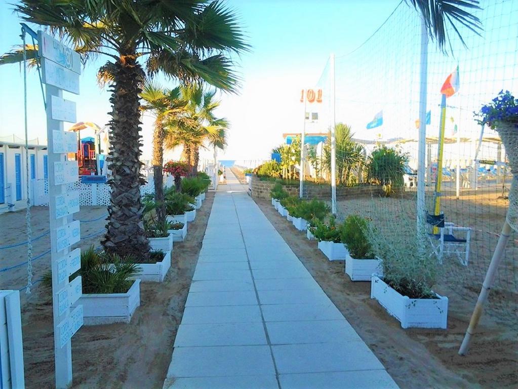Hotel T Depandance Rimini Exterior foto